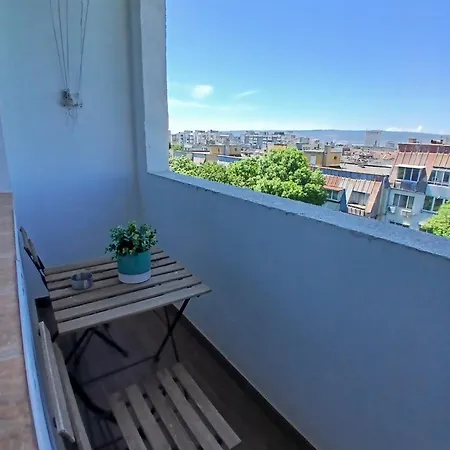 Nikos Apartment *