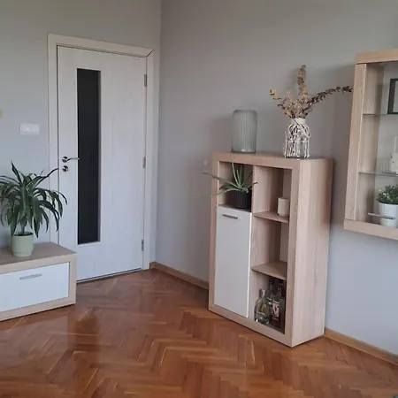 Nikos Appartement Varna