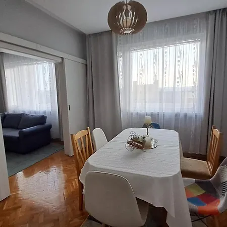 Nikos Apartament Warna